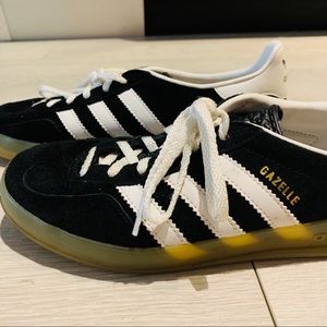 Adidas Gazelle Gum Sole Sneakers
